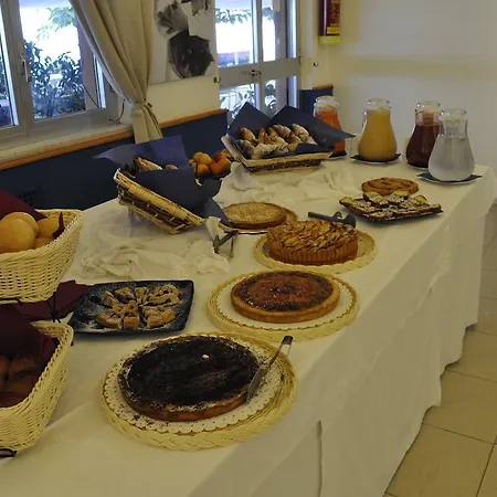Ristorante La Scogliera - Nuova Gestione 3* Piraino