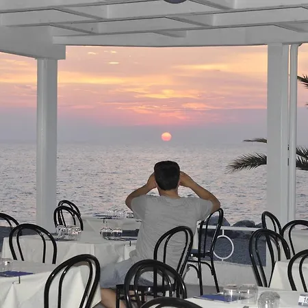 Ristorante La Scogliera - Nuova Gestione 3* Piraino