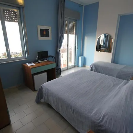 Ristorante La Scogliera - Nuova Gestione Hotell Piraino