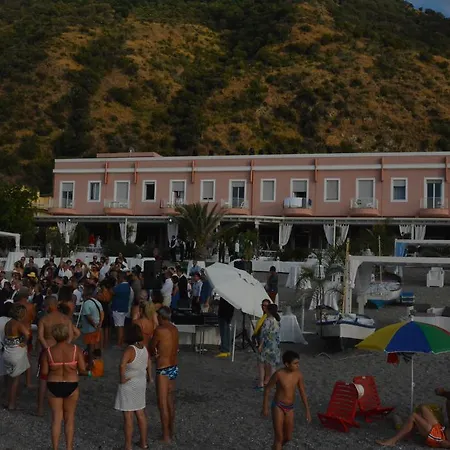 Ristorante La Scogliera - Nuova Gestione Hotell Piraino