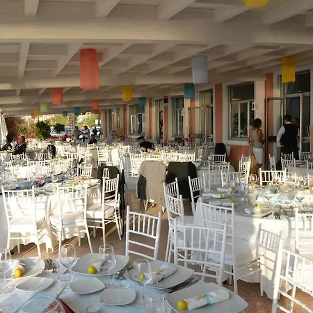 Ristorante La Scogliera - Nuova Gestione 3* Piraino