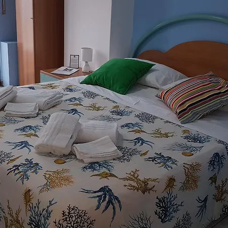 Ristorante La Scogliera - Nuova Gestione 3* Piraino