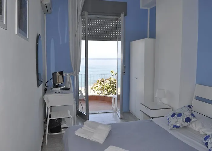 Hotel Ristorante La Scogliera - Nuova Gestione Piraino