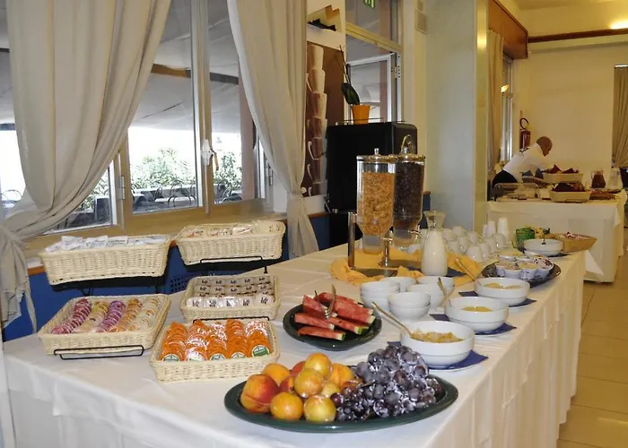 Ristorante La Scogliera - Nuova Gestione 3* Piraino