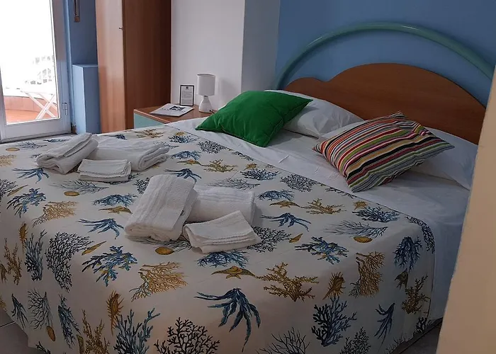 Ristorante La Scogliera - Nuova Gestione 3* Piraino