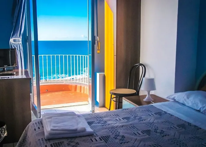 Hotel Ristorante La Scogliera - Nuova Gestione