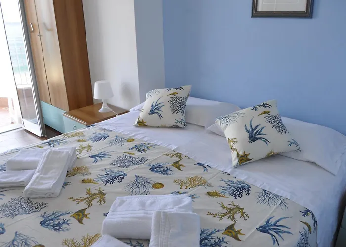 Ristorante La Scogliera - Nuova Gestione 3* Piraino